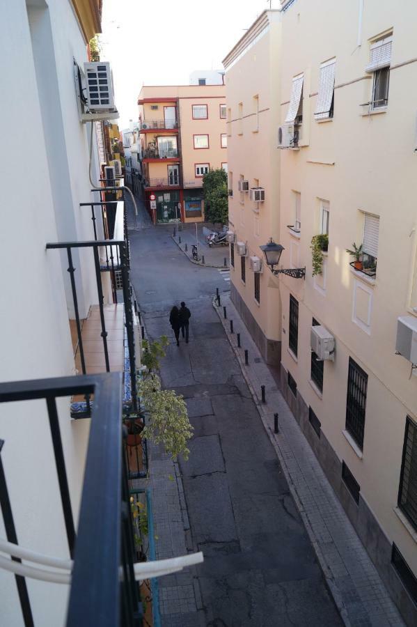Enladrillada Apartment Sevilla Bagian luar foto